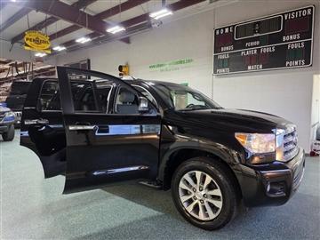 2017 Toyota Sequoia Limited 4WD (Natl)