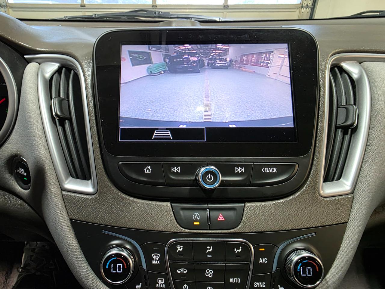 Chevrolet Malibu 4dr Sdn LT 2022