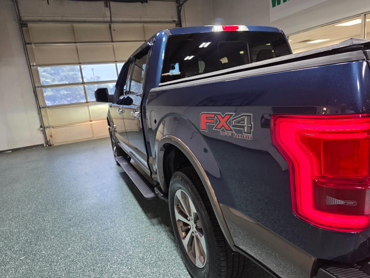 Ford F-150 4WD SuperCrew 145" King Ranch 2016