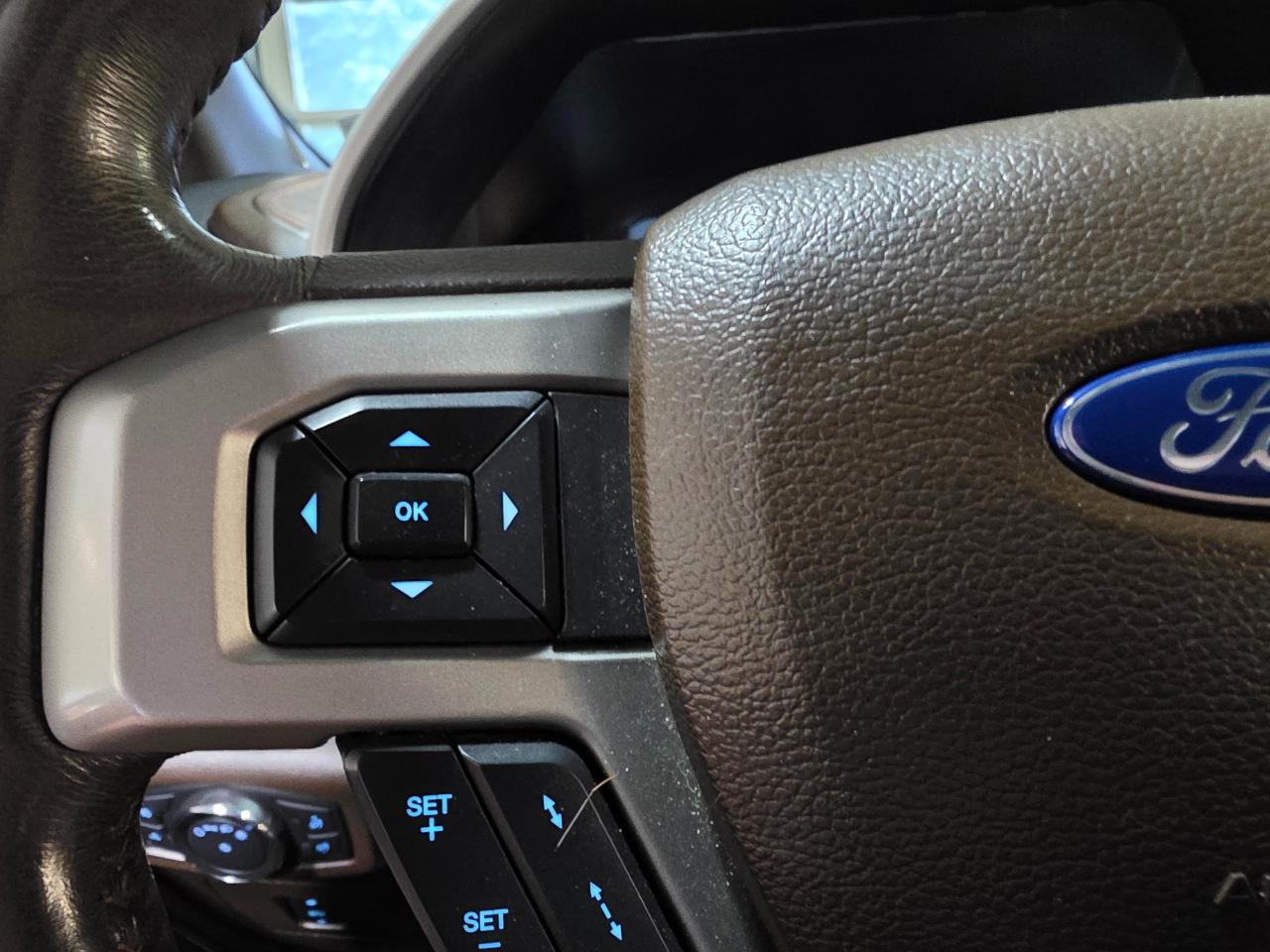 Ford F-150 4WD SuperCrew 145" King Ranch 2016