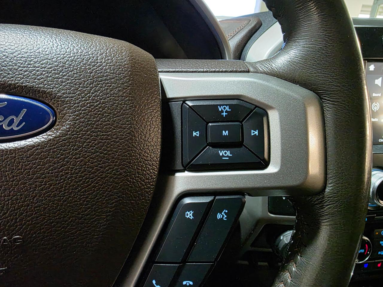 Ford F-150 4WD SuperCrew 145" King Ranch 2016