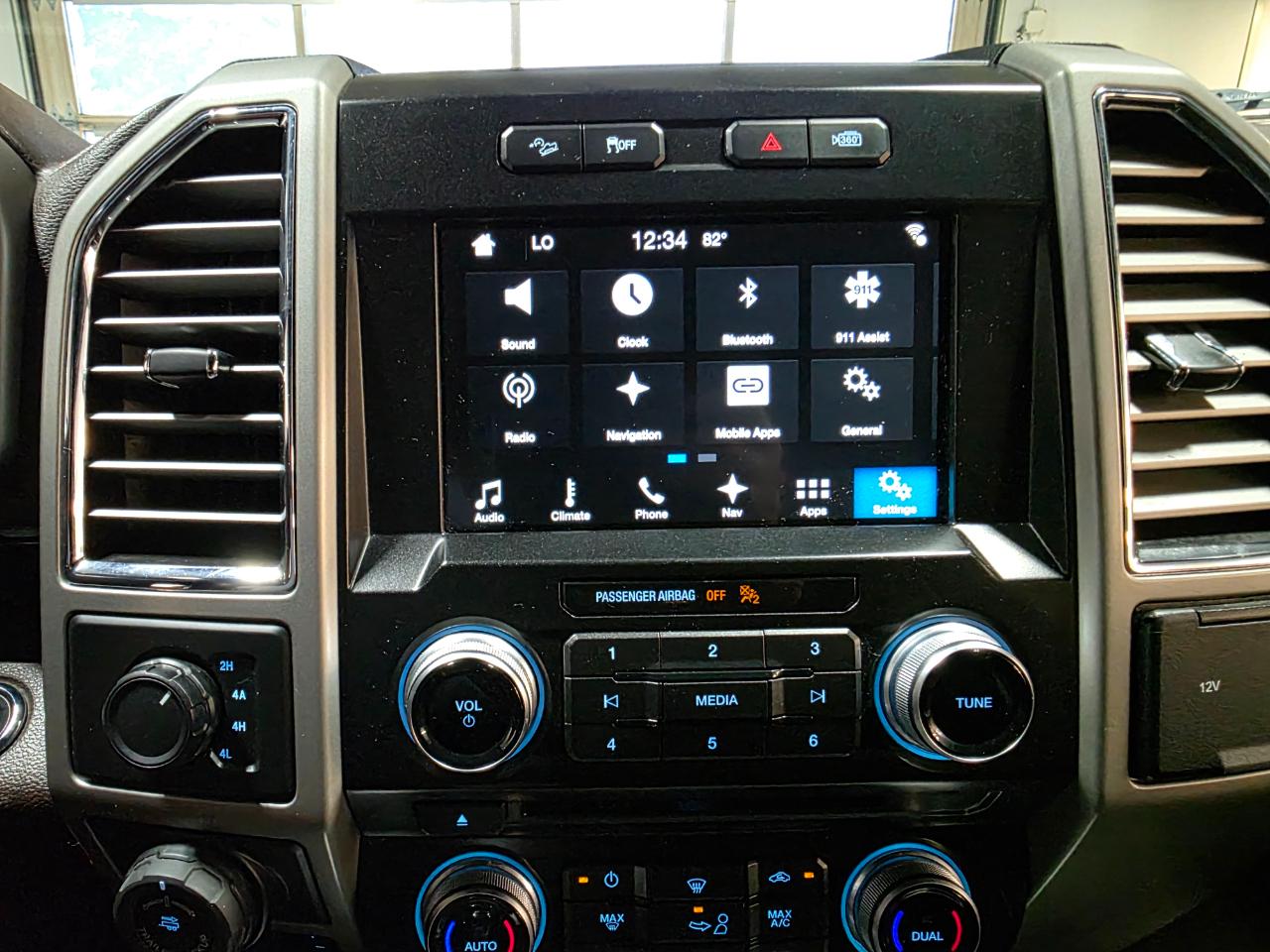 Ford F-150 4WD SuperCrew 145" King Ranch 2016