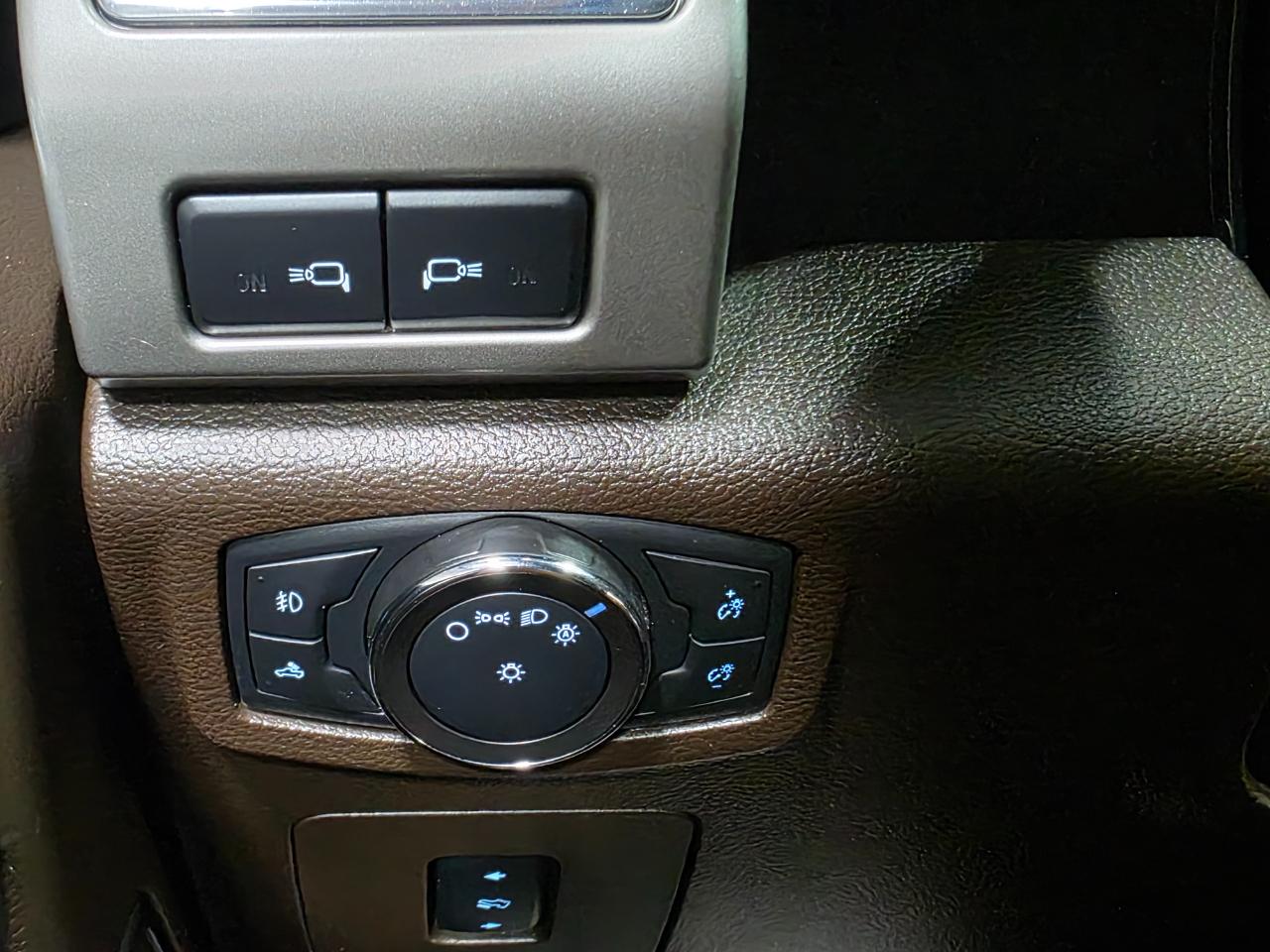 Ford F-150 4WD SuperCrew 145" King Ranch 2016