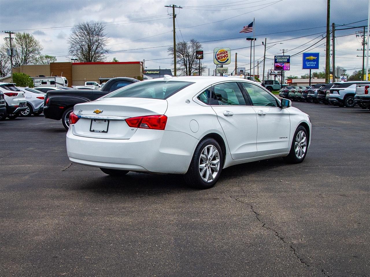Chevrolet Impala 4dr Sdn LT w/1LT 2020