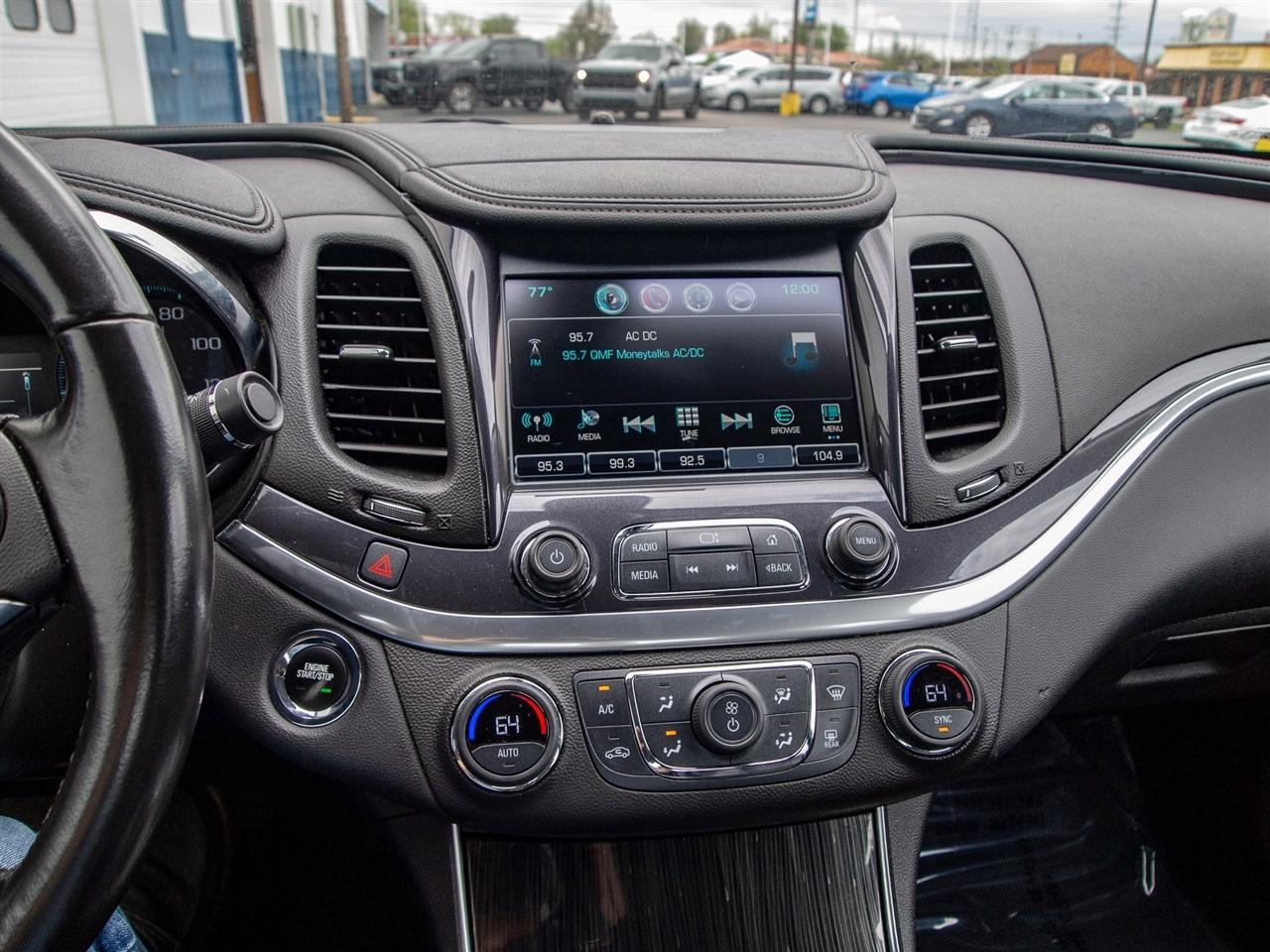 Chevrolet Impala 4dr Sdn LT w/1LT 2020