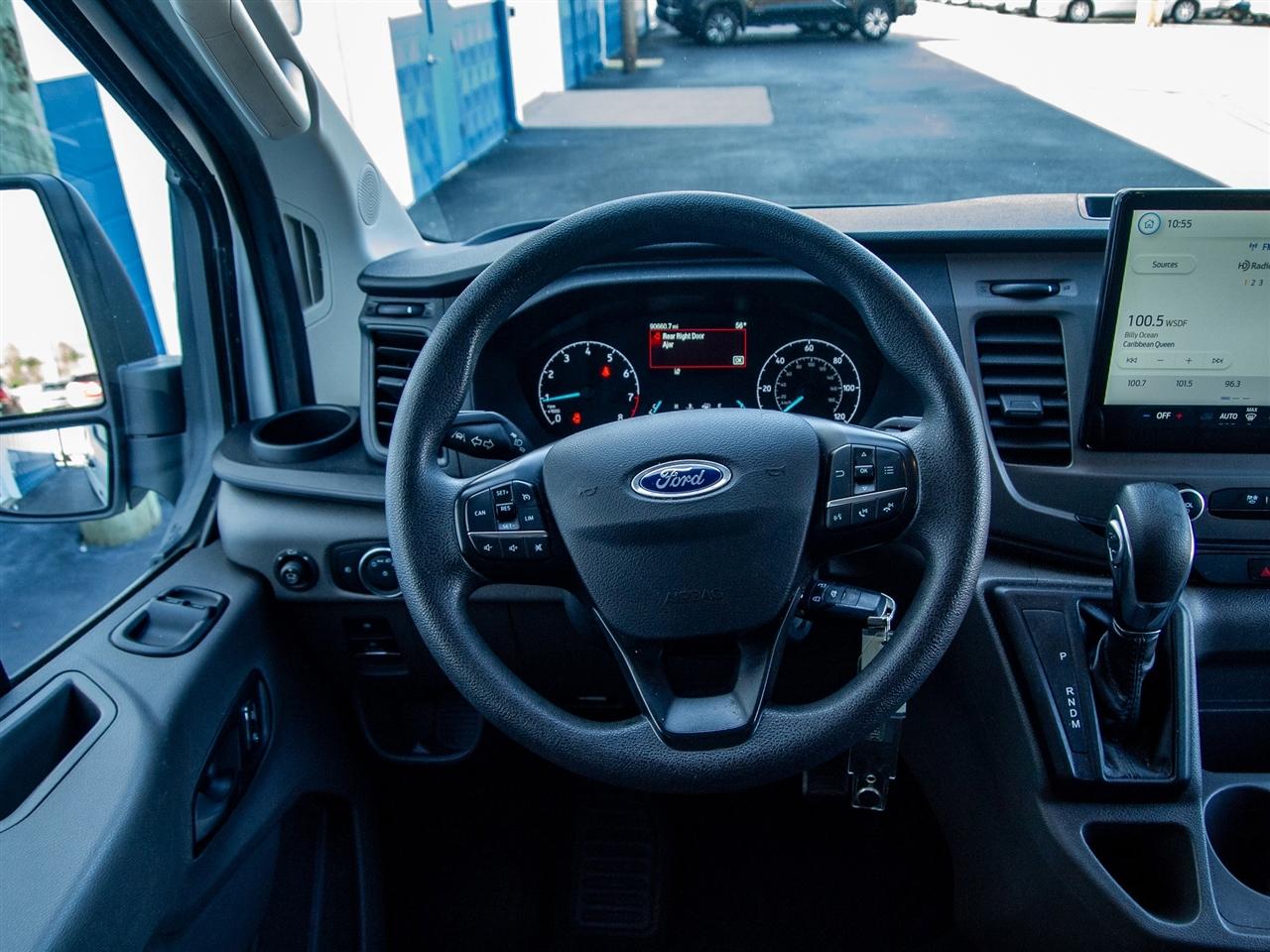 Ford Transit Passenger Wagon T-350 148" Low Roof XLT RWD 2022