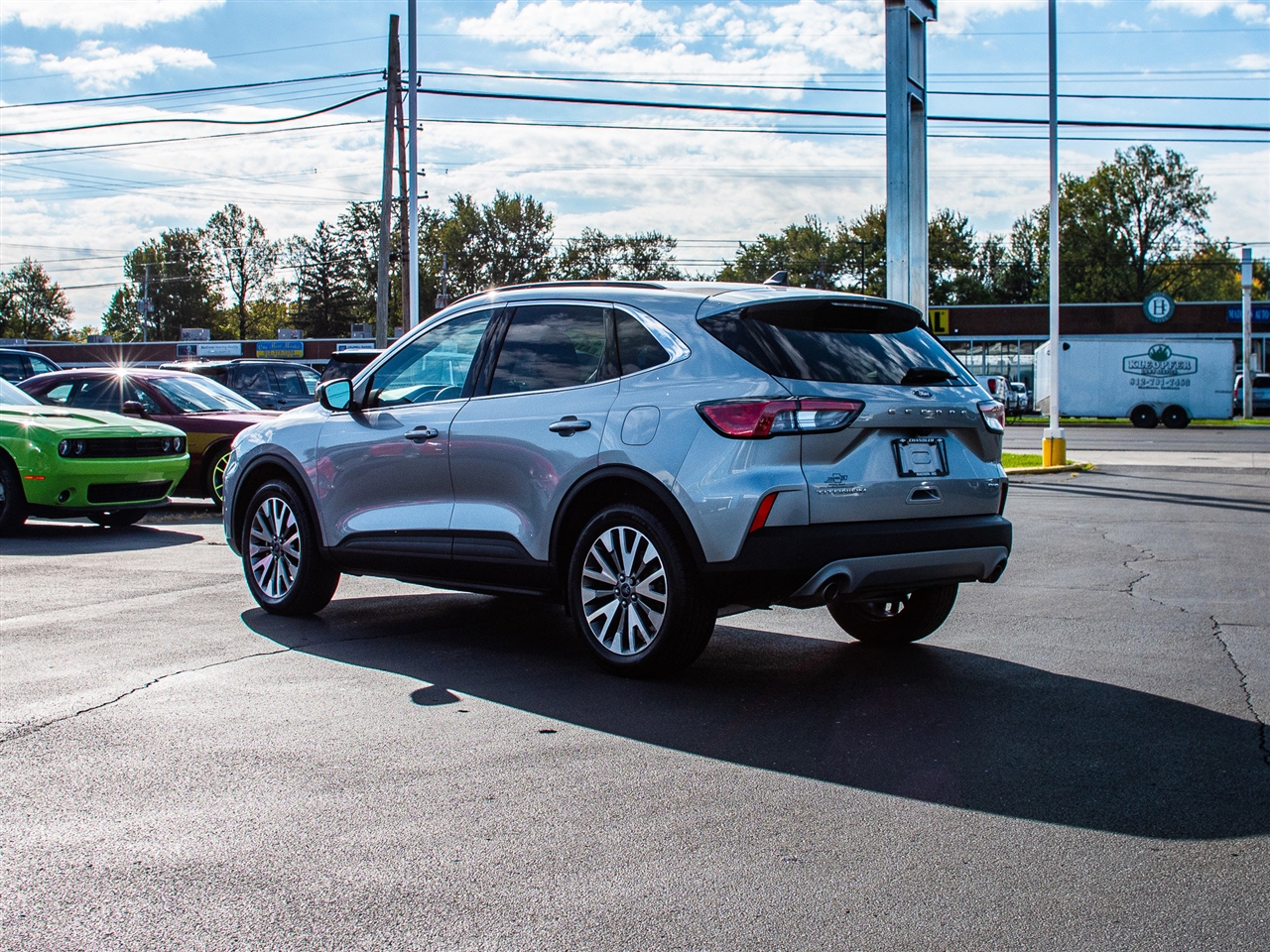 Ford Escape Titanium AWD 2022 Ford Escape Titanium AWD 2022