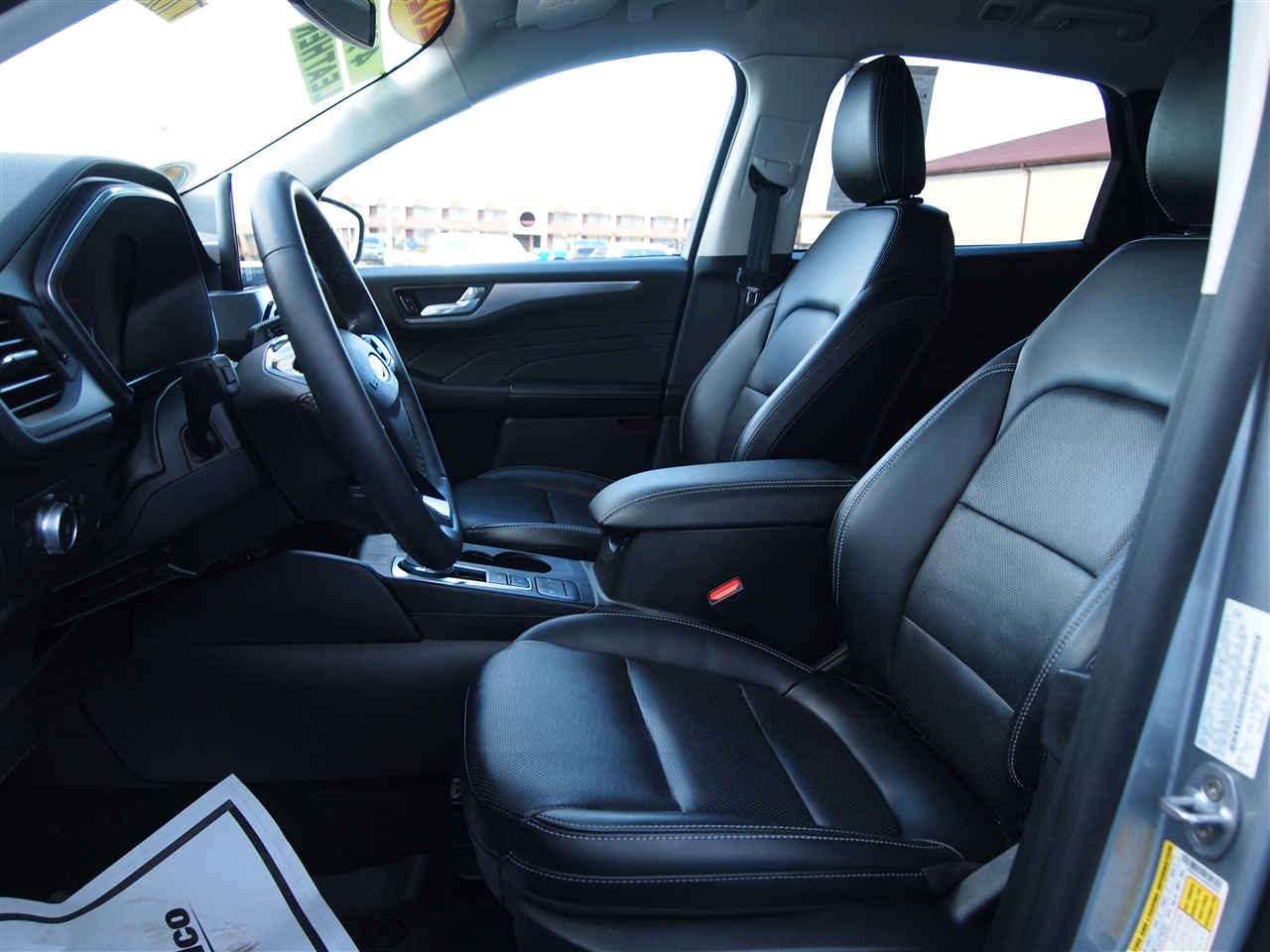 Ford Escape Titanium AWD 2022 Ford Escape Titanium AWD 2022