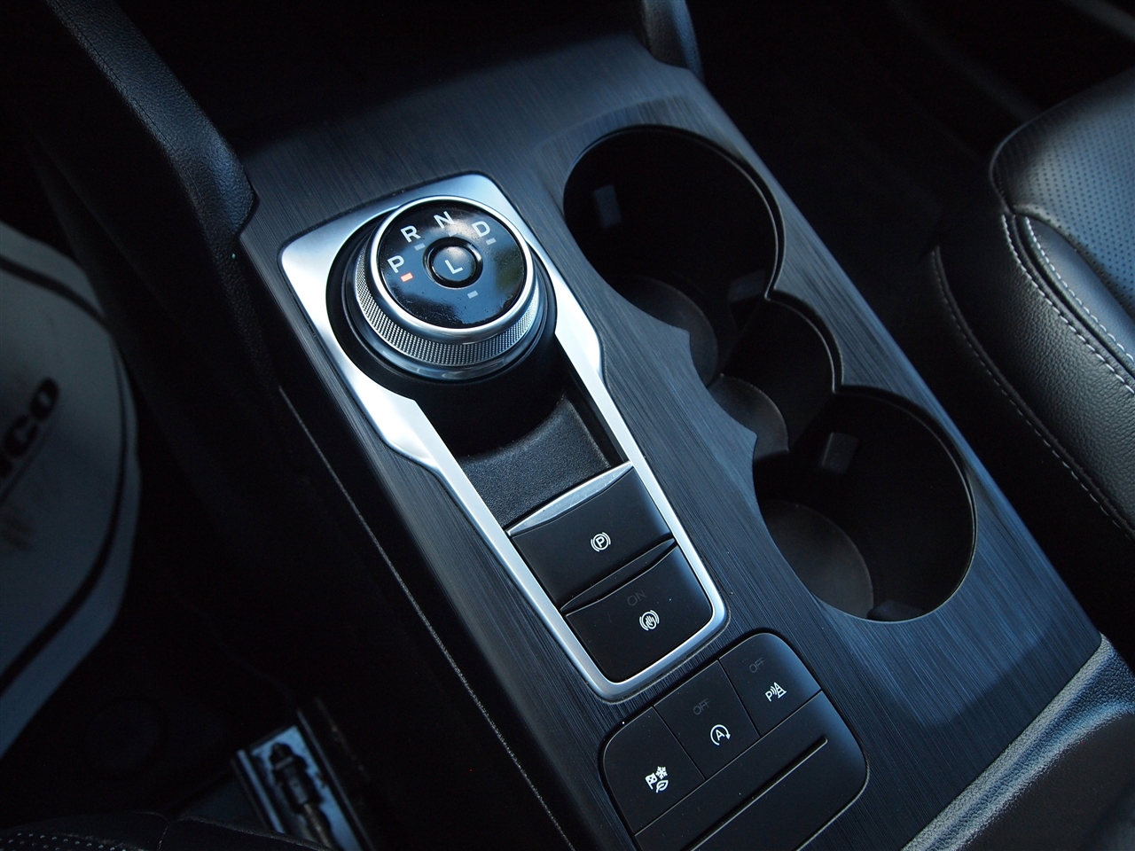 Ford Escape Titanium AWD 2022 Ford Escape Titanium AWD 2022