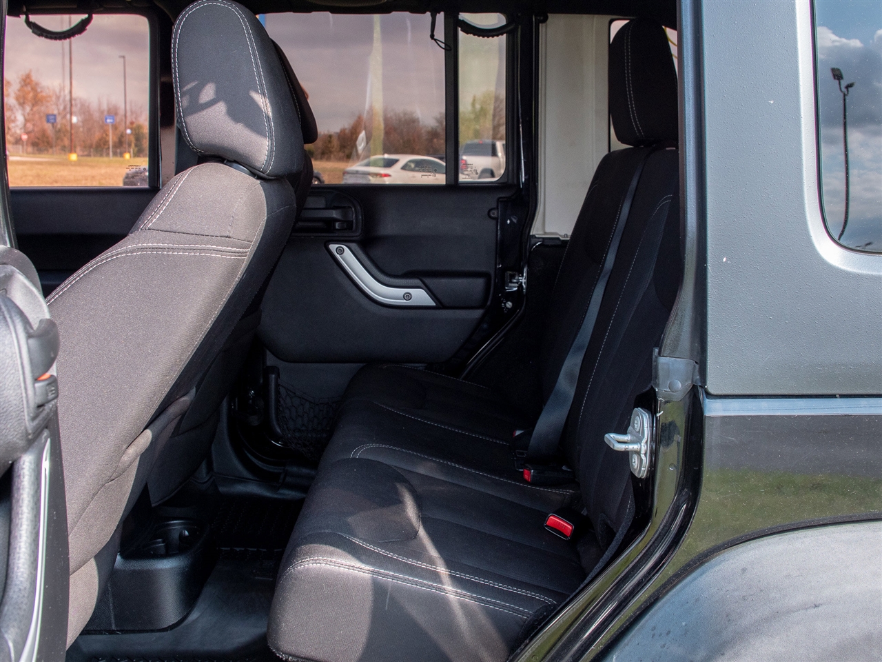 Jeep Wrangler Unlimited 4WD 4dr Rubicon 2014