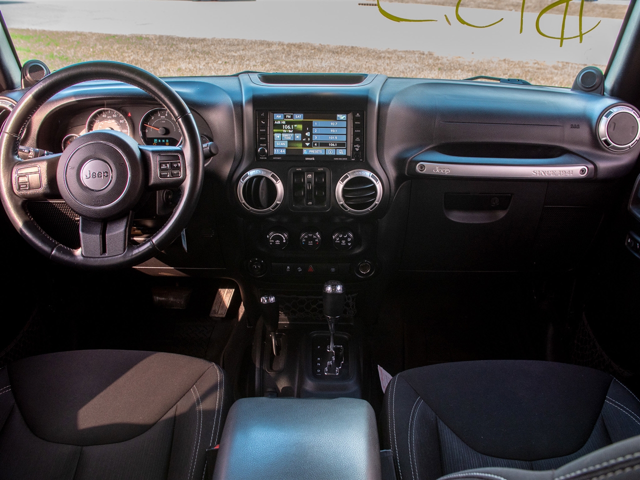 Jeep Wrangler Unlimited 4WD 4dr Rubicon 2014