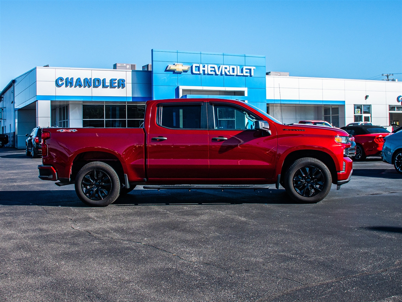 Chevrolet Silverado 1500 4WD Crew Cab 147" Custom 2021 Chevrolet Silverado 1500 4WD Crew Cab 147" Custom 2021