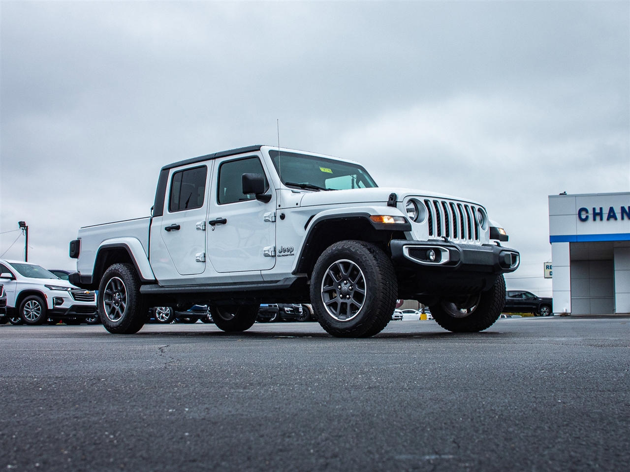 Jeep Gladiator Overland 4x4 2021 Jeep Gladiator Overland 4x4 2021
