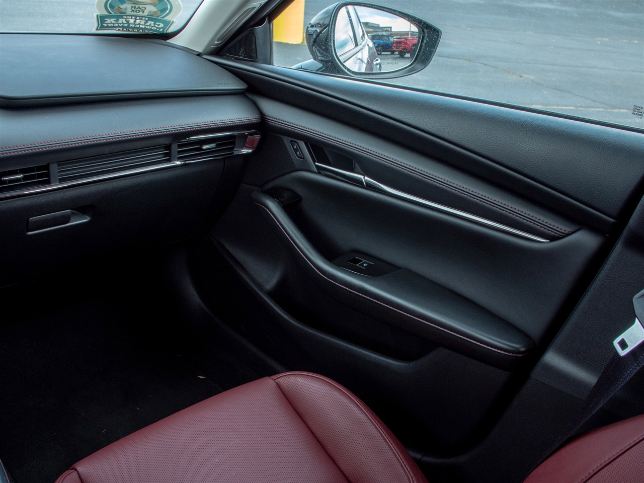 Mazda Mazda3 Sedan 2.5 S Carbon Edition AWD 2025