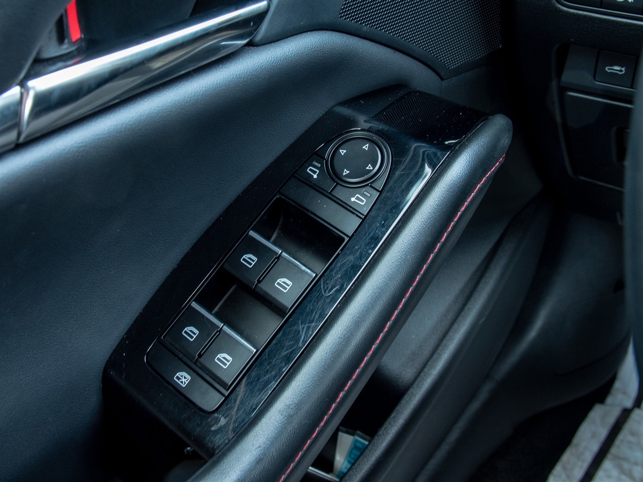 Mazda Mazda3 Sedan 2.5 S Carbon Edition AWD 2025