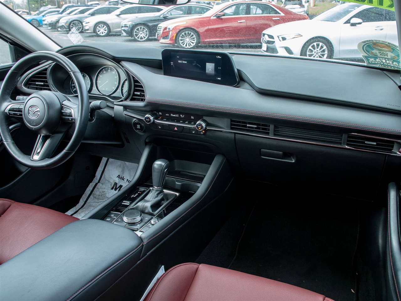 Mazda Mazda3 Sedan 2.5 S Carbon Edition AWD 2025