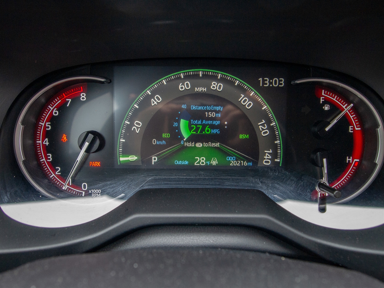 Toyota RAV4 XLE Premium FWD (Natl) 2025