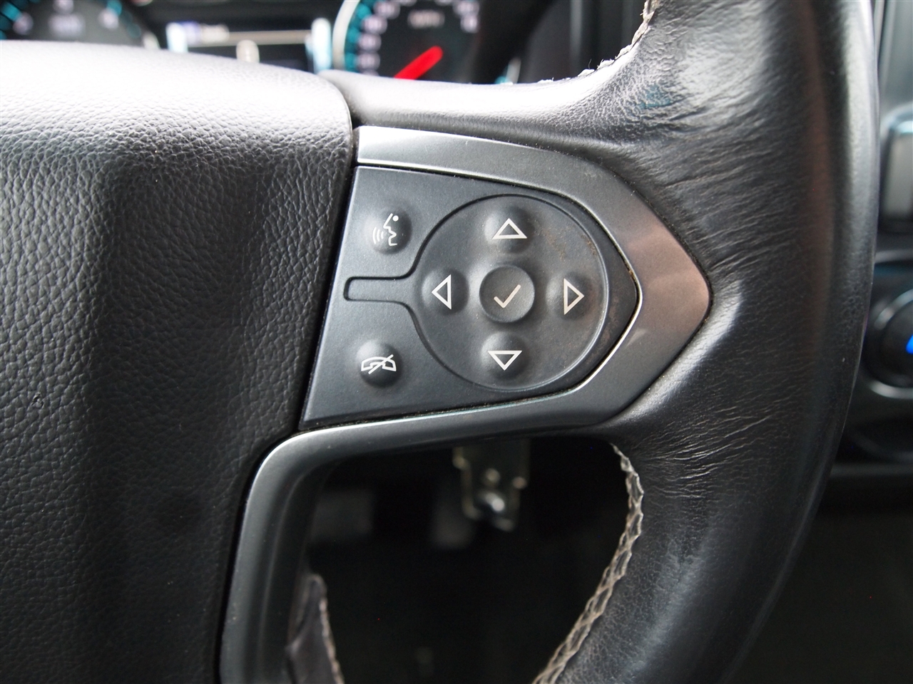 Chevrolet Silverado 1500 4WD Double Cab 143.5" LTZ w/1LZ 2017 Chevrolet Silverado 1500 4WD Double Cab 143.5" LTZ w/1LZ 2017