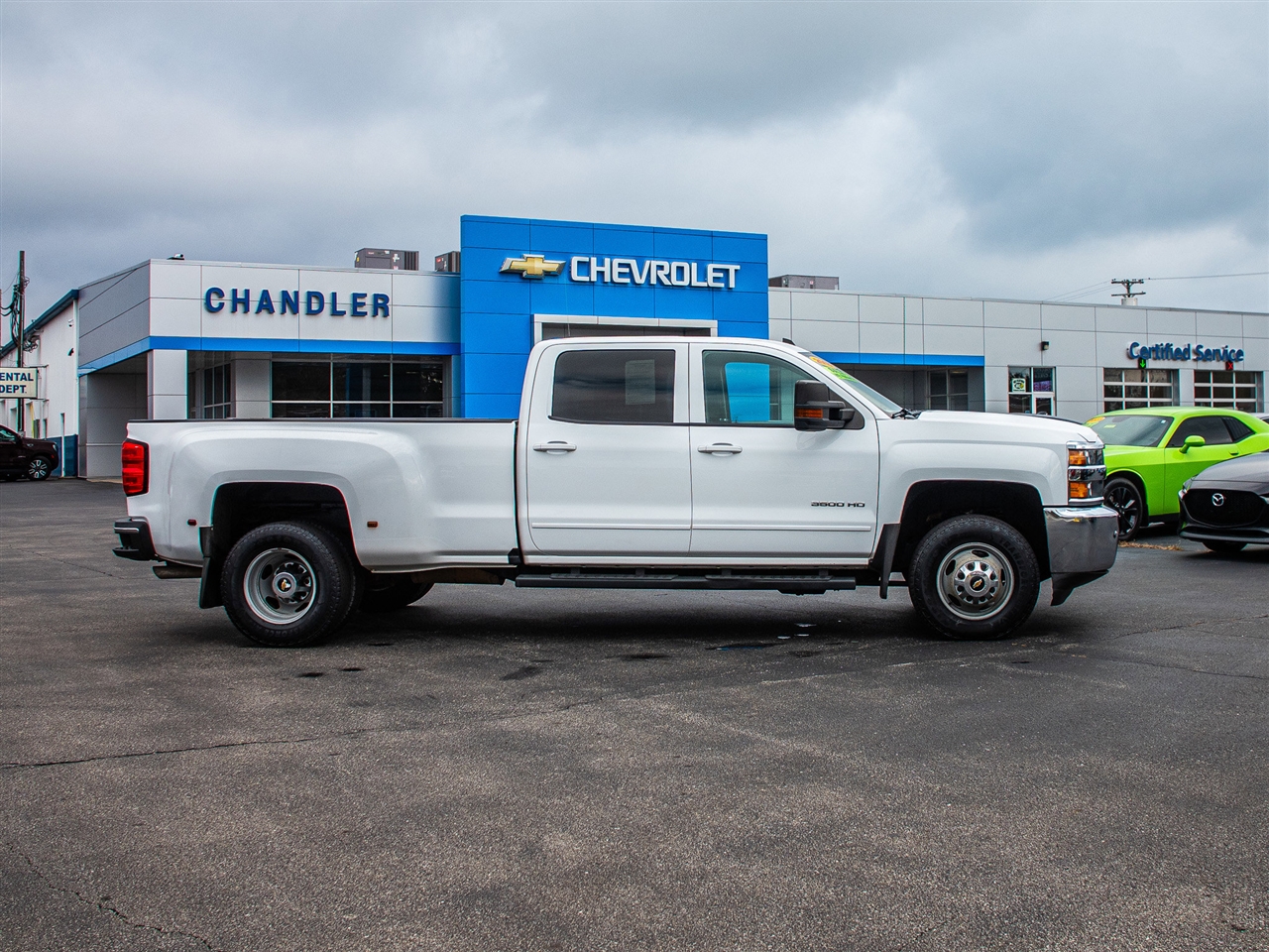 Chevrolet Silverado 3500HD 2WD Crew Cab 167.7" LT 2018