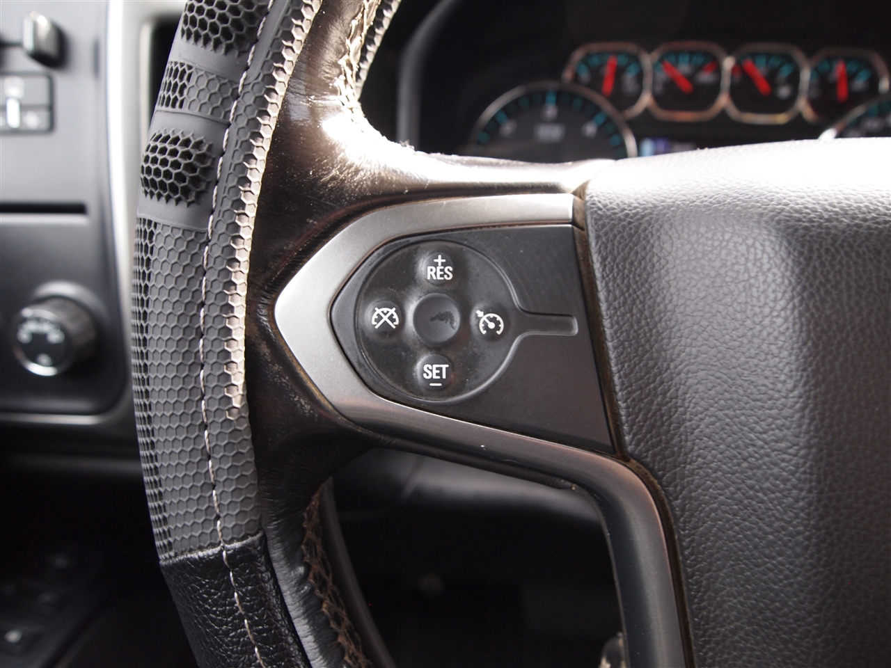 Chevrolet Silverado 3500HD 2WD Crew Cab 167.7" LT 2018