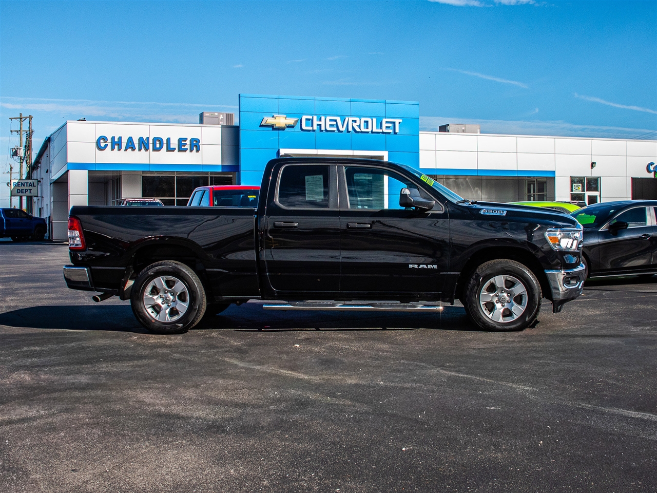 RAM 1500 Big Horn 4x4 Quad Cab 6'4" Box 2024