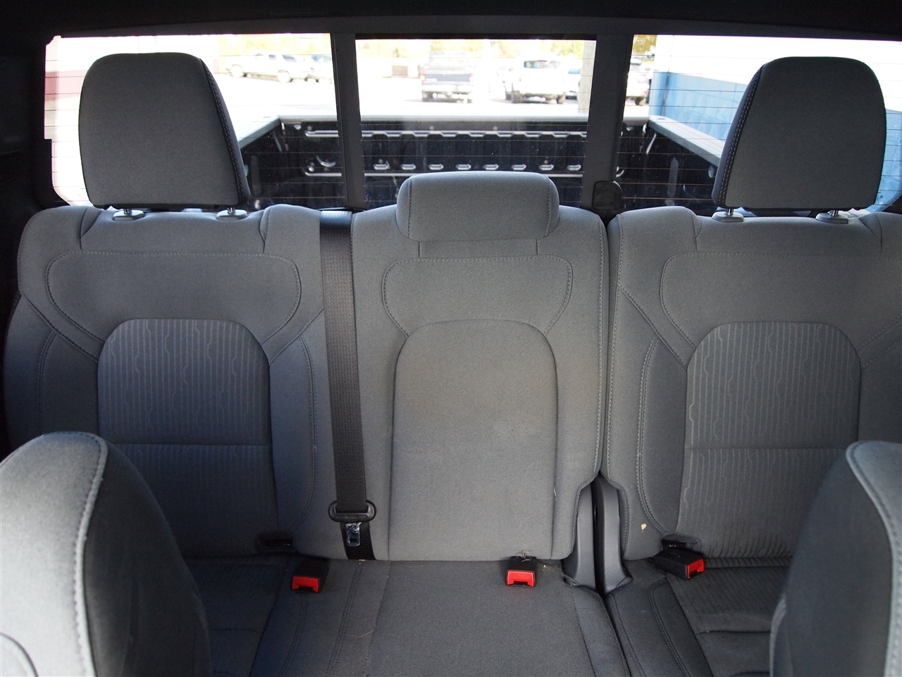 RAM 1500 Big Horn 4x4 Quad Cab 6'4" Box 2024