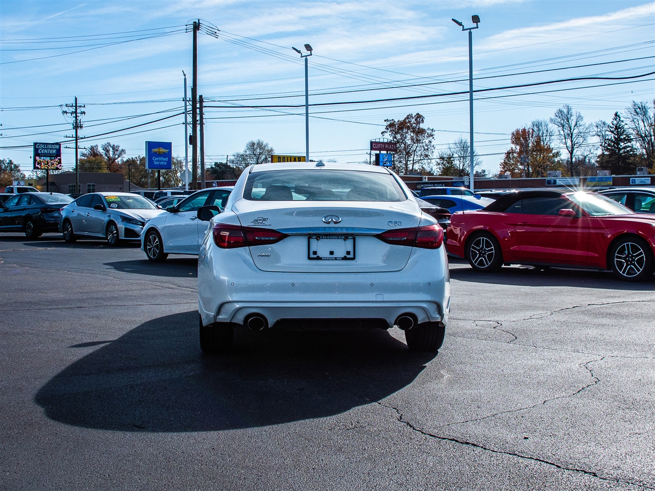 Infiniti Q50 3.0t LUXE AWD 2021