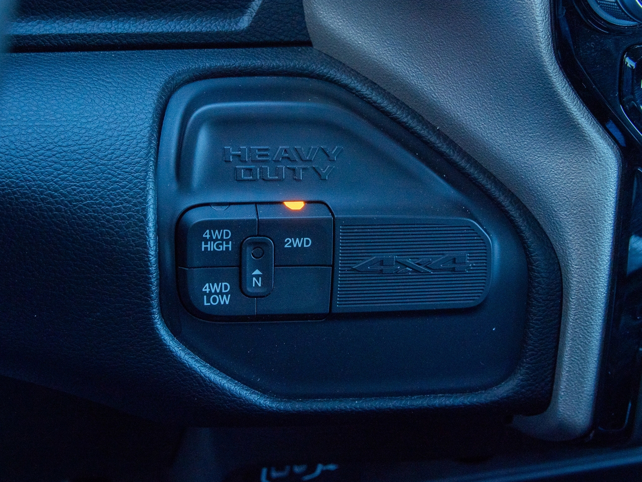 RAM 2500 Laramie 4x4 Crew Cab 6'4" Box 2024