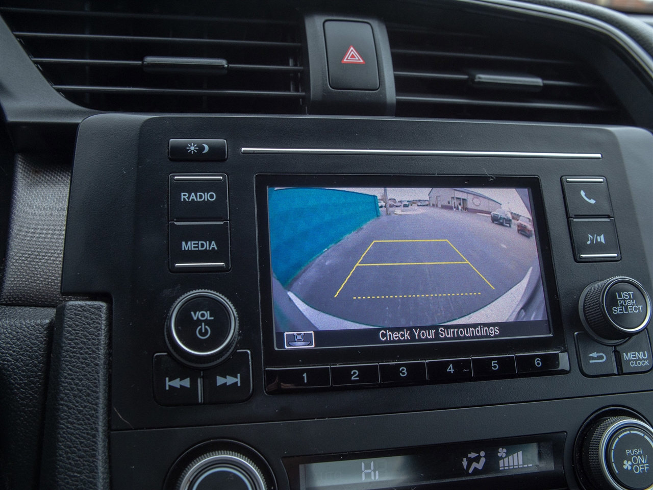 Honda Civic Coupe LX CVT 2020