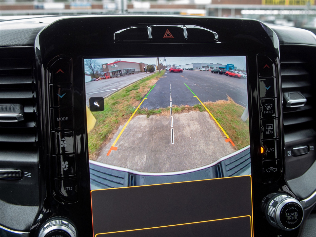 RAM 2500 Laramie 4x4 Crew Cab 6'4" Box 2024