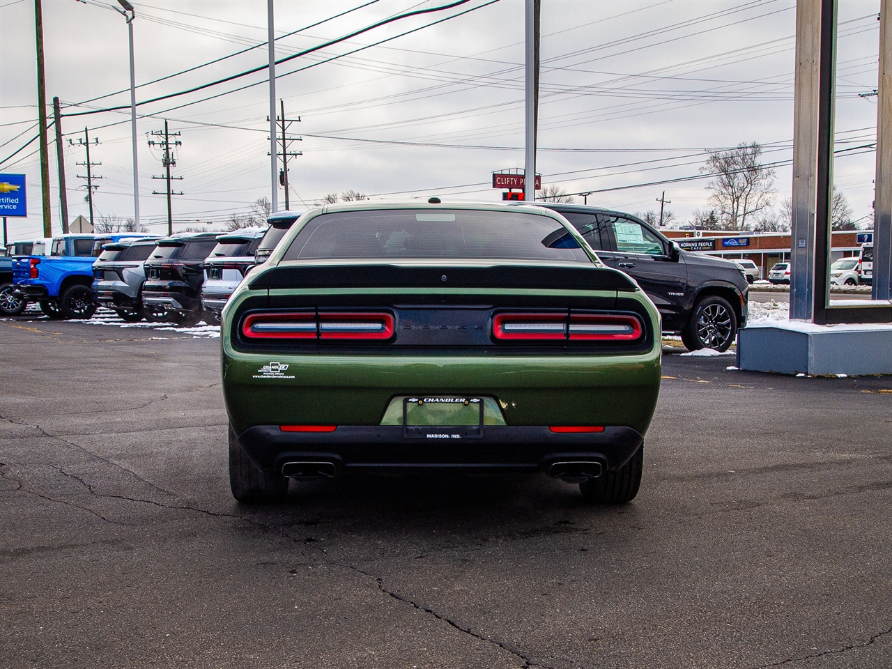 Dodge Challenger R/T RWD 2022