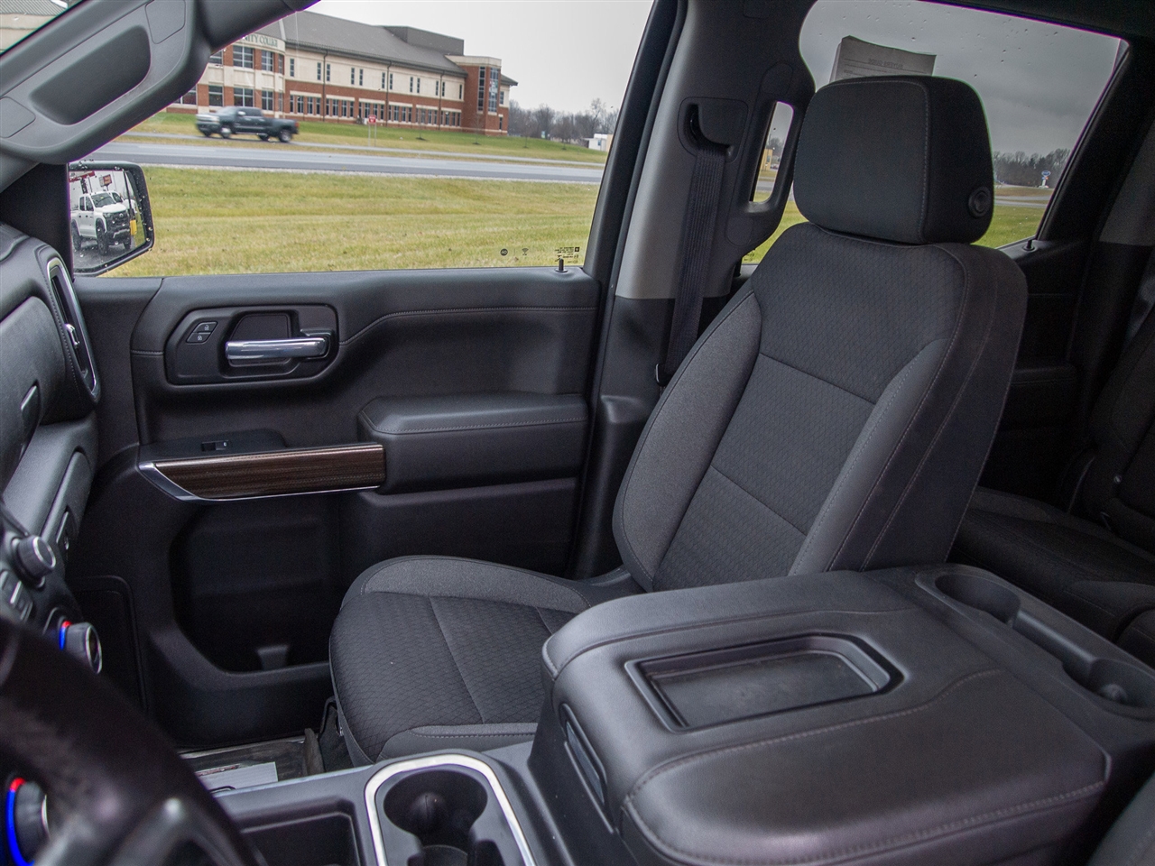 Chevrolet Silverado 1500 4WD Crew Cab 157" LT Trail Boss 2021