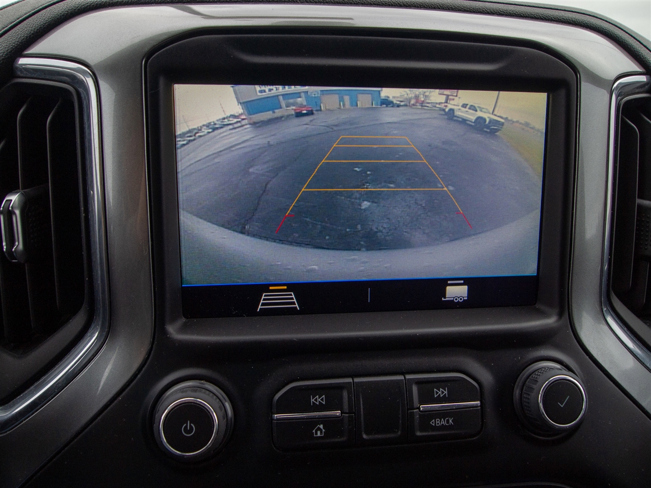 Chevrolet Silverado 1500 4WD Crew Cab 157" LT Trail Boss 2021