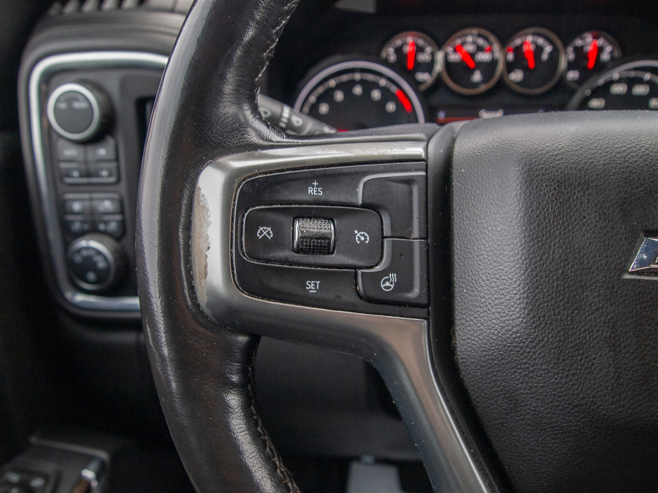 Chevrolet Silverado 1500 4WD Crew Cab 157" LT Trail Boss 2021