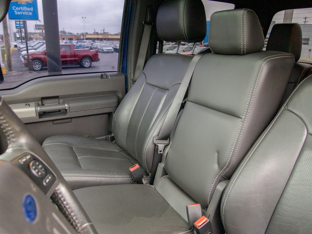 Ford Super Duty F-350 DRW 4WD Crew Cab 172" King Ranch 2012