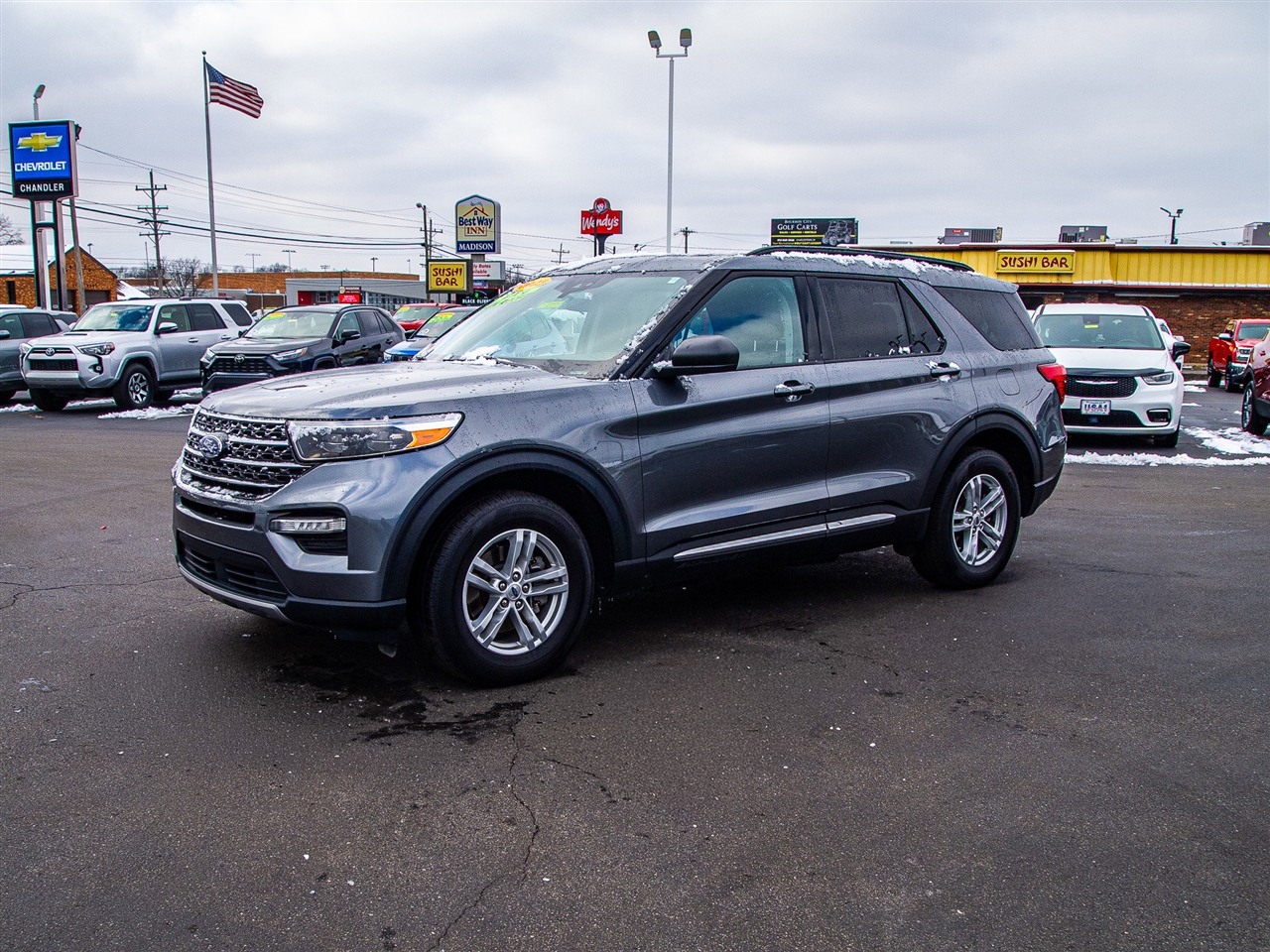 Ford Explorer XLT 4WD 2023