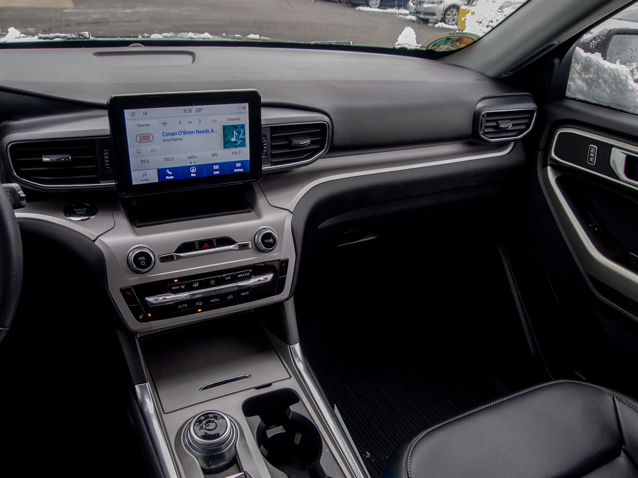 Ford Explorer XLT 4WD 2023