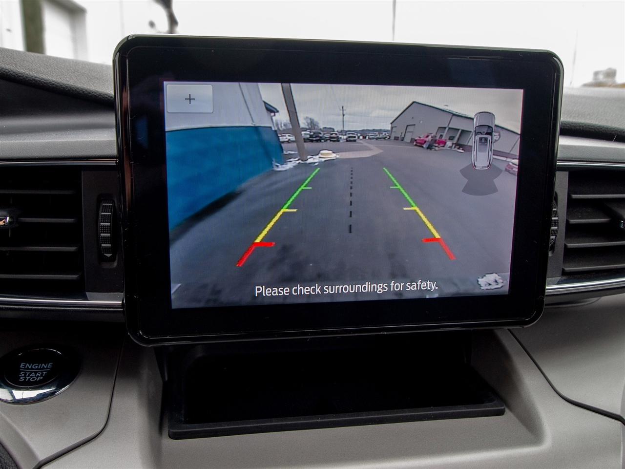 Ford Explorer XLT 4WD 2023