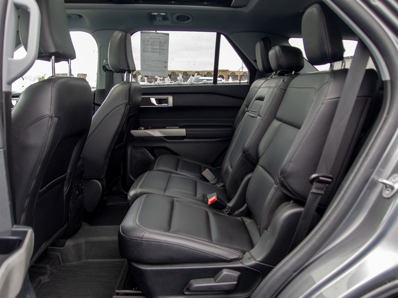 Ford Explorer XLT 4WD 2023