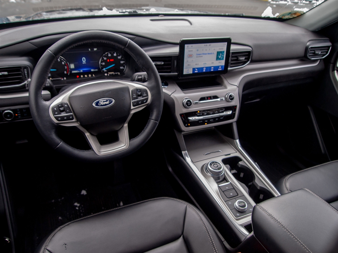 Ford Explorer XLT 4WD 2023