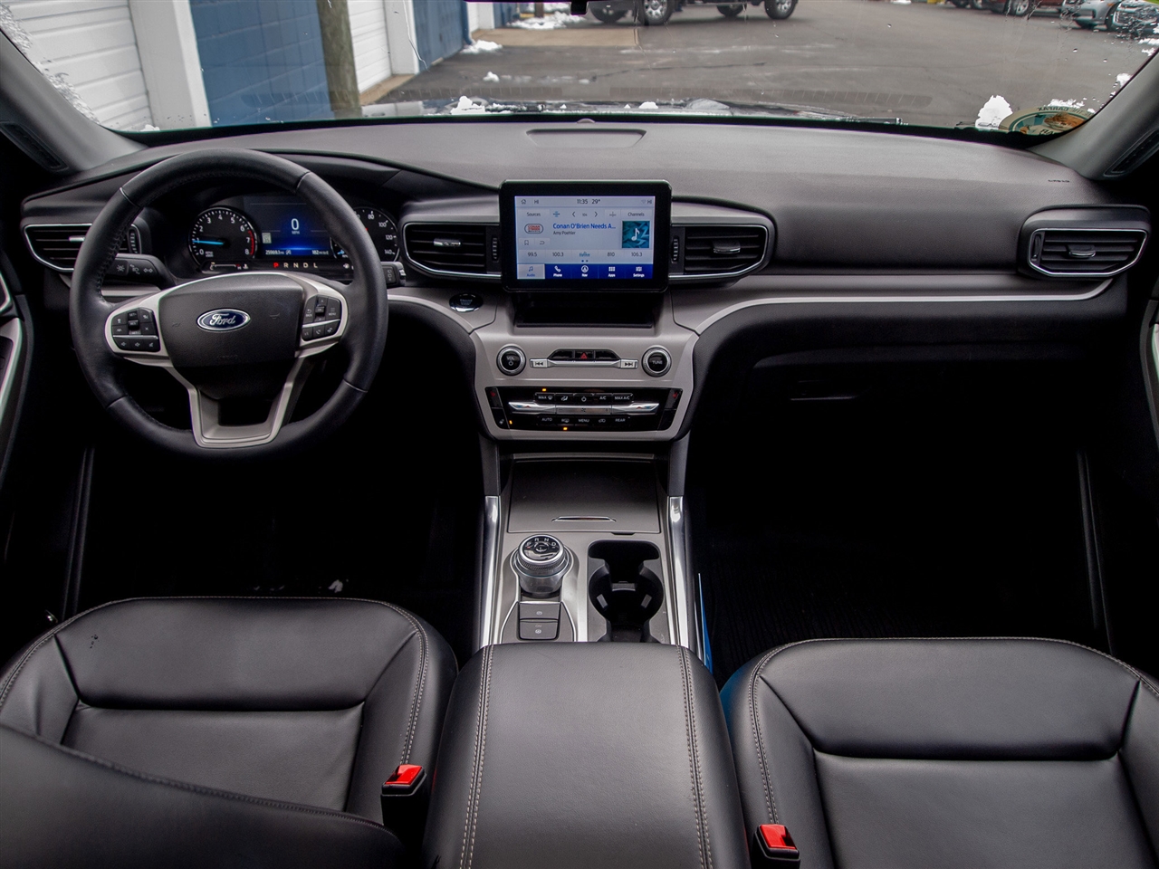 Ford Explorer XLT 4WD 2023