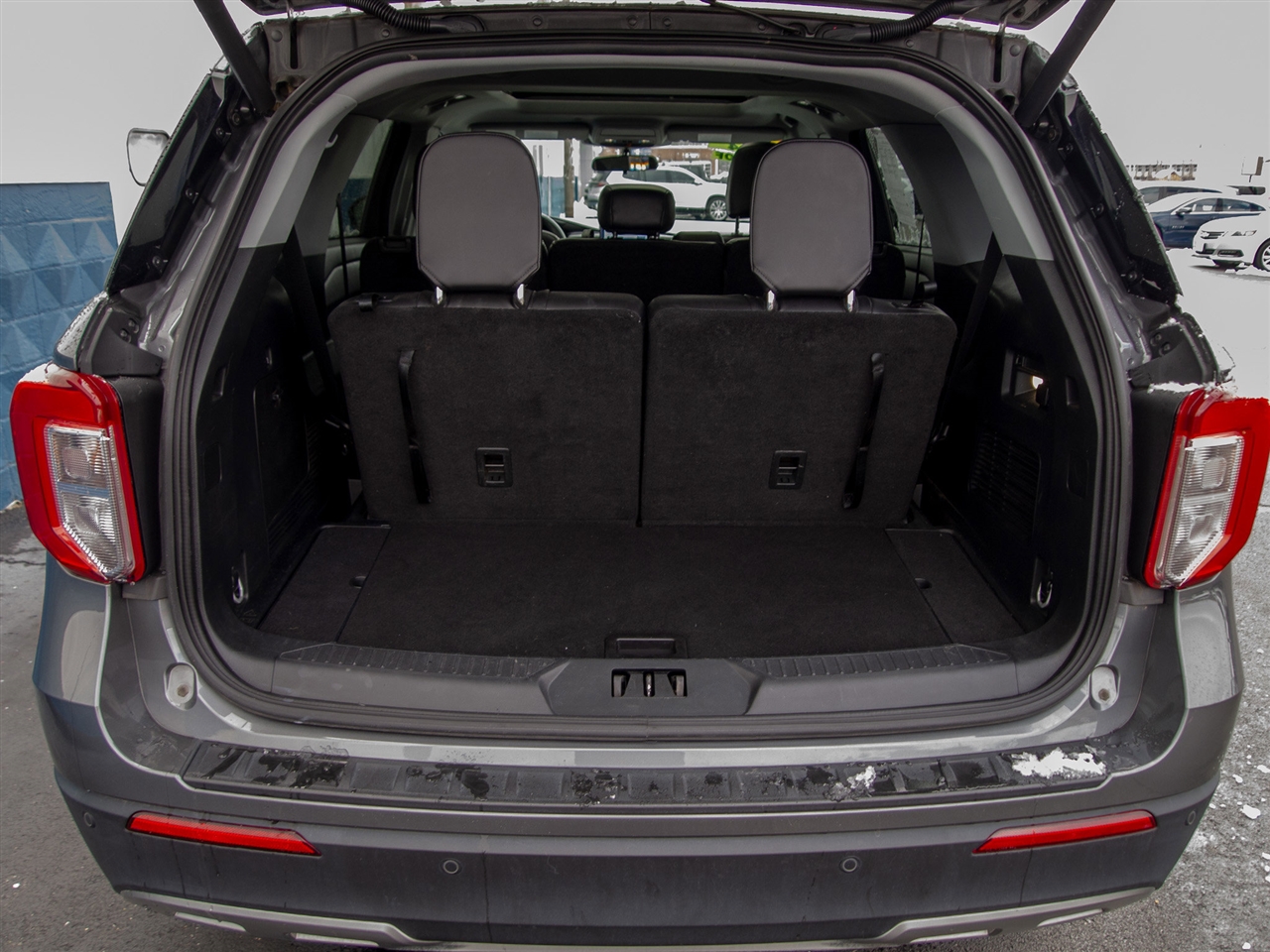 Ford Explorer XLT 4WD 2023