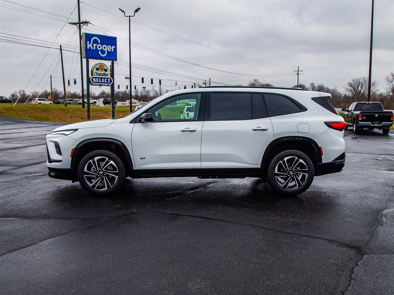 Buick Enclave 4dr Sport Touring 2025