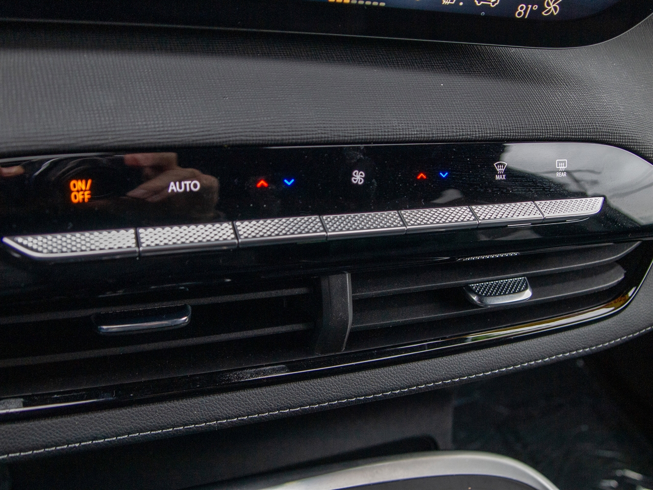 Buick Enclave 4dr Sport Touring 2025