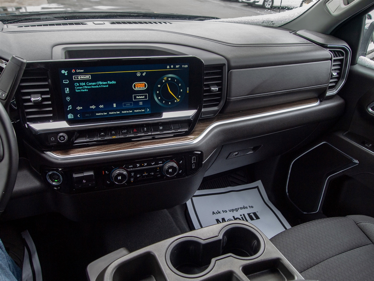 Chevrolet Silverado 1500 4WD Crew Cab 147" LT w/1LT 2023