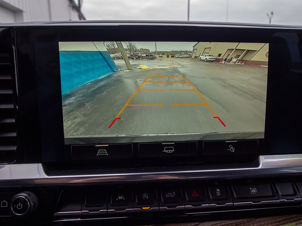 Chevrolet Silverado 1500 4WD Crew Cab 147" LT w/1LT 2023