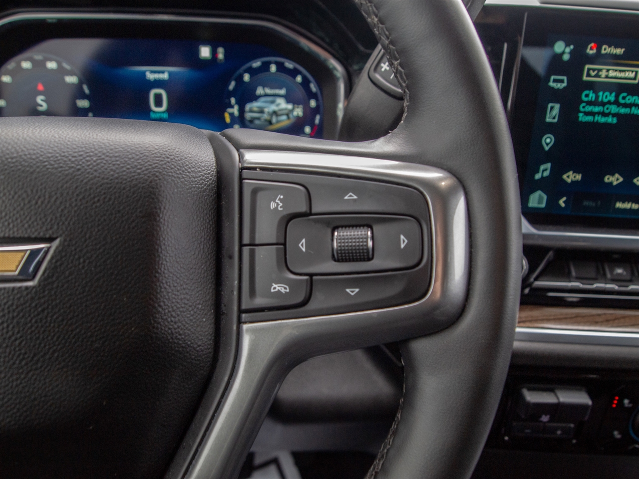 Chevrolet Silverado 1500 4WD Crew Cab 147" LT w/1LT 2023