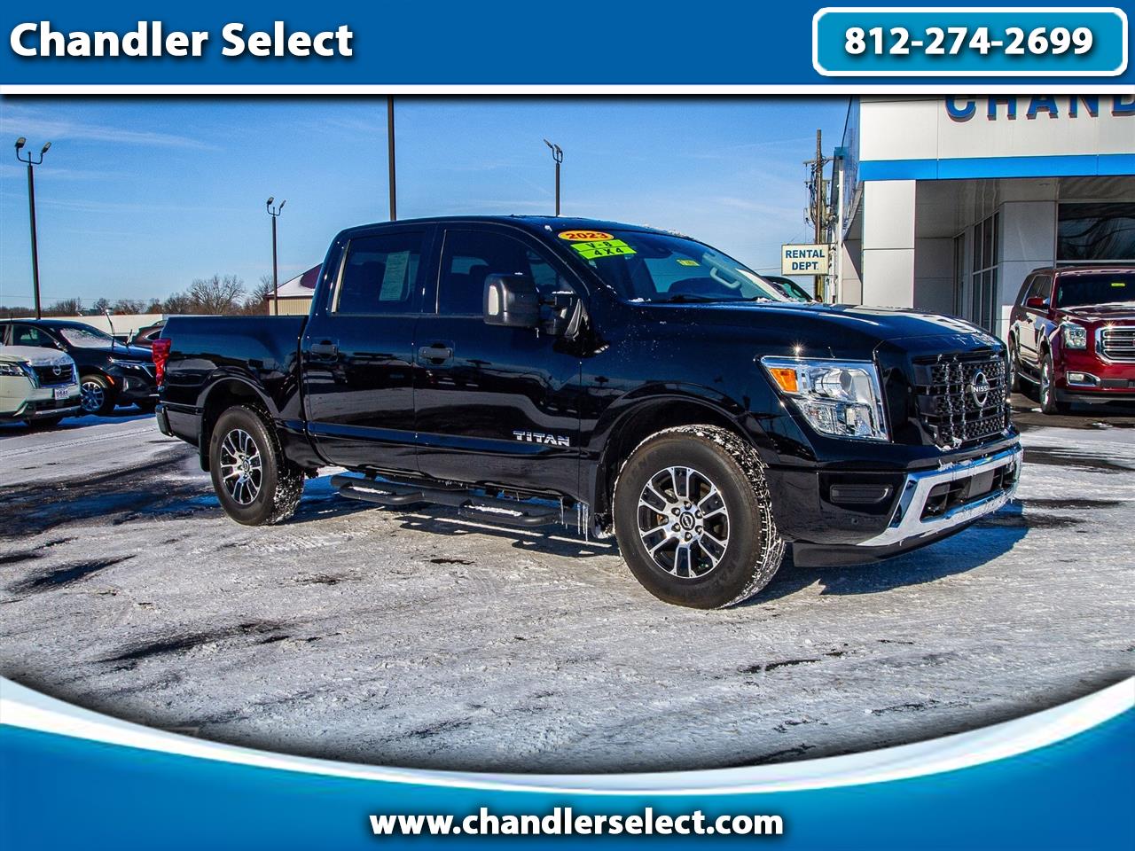 Nissan Titan 4x4 Crew Cab SV 2023
