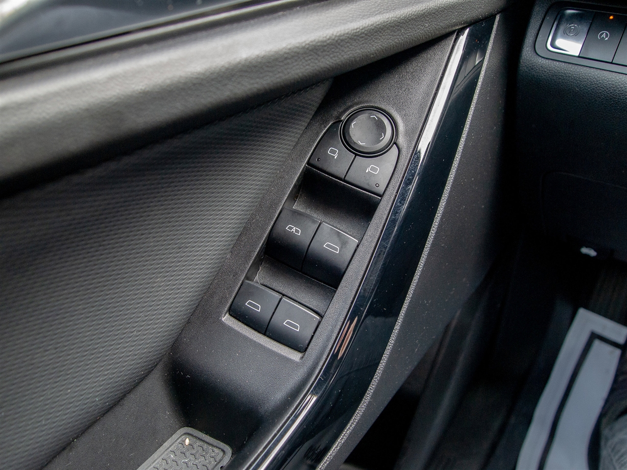 Chevrolet Equinox FWD 4dr LT w/1LT 2025