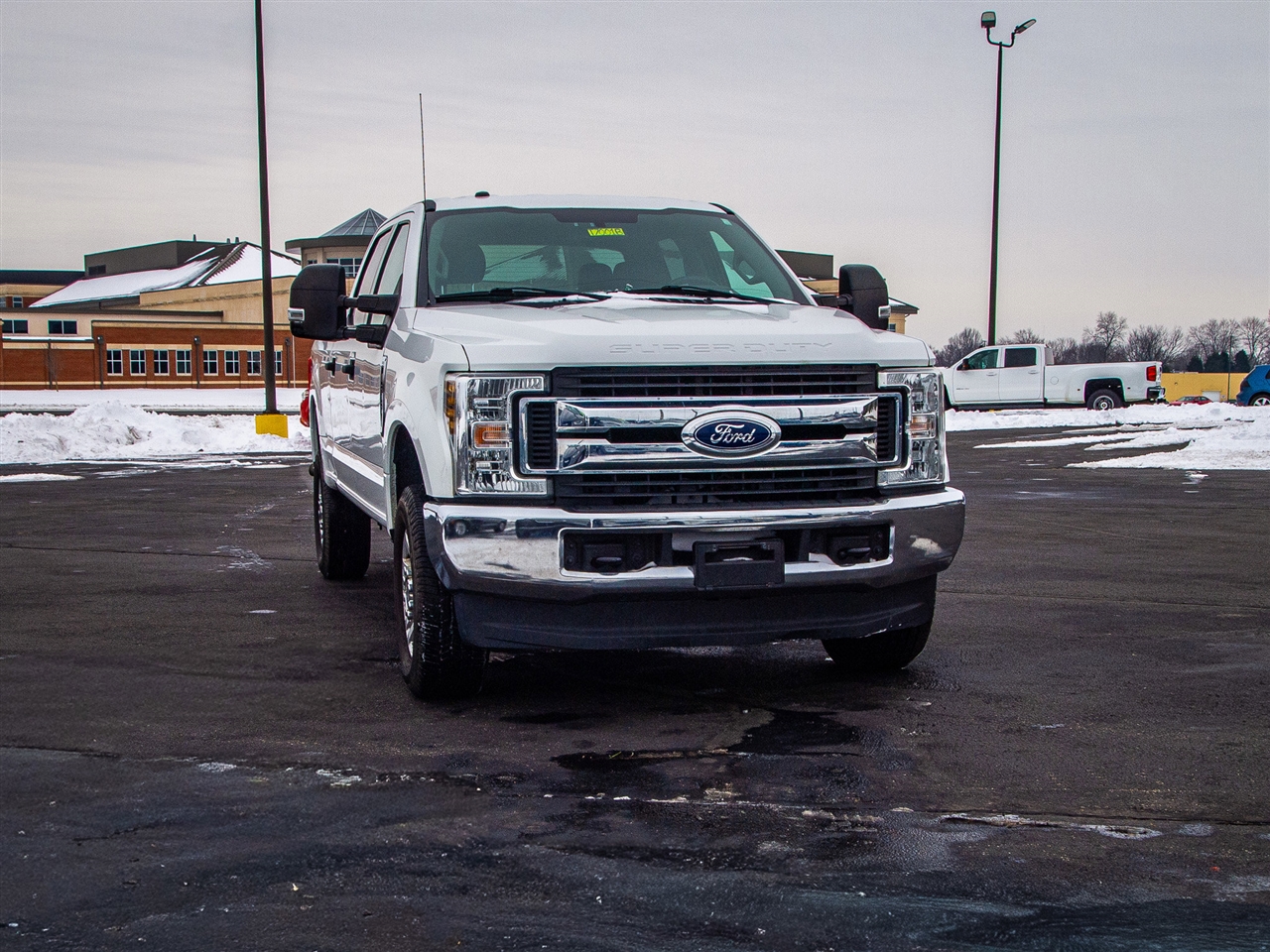 Ford Super Duty F-250 SRW King Ranch 4WD Crew Cab 8' Box 2018